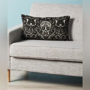 NWT Deco Throw Pillow Halloween Black Jacquard Bats Skulls Novogratz 14x24